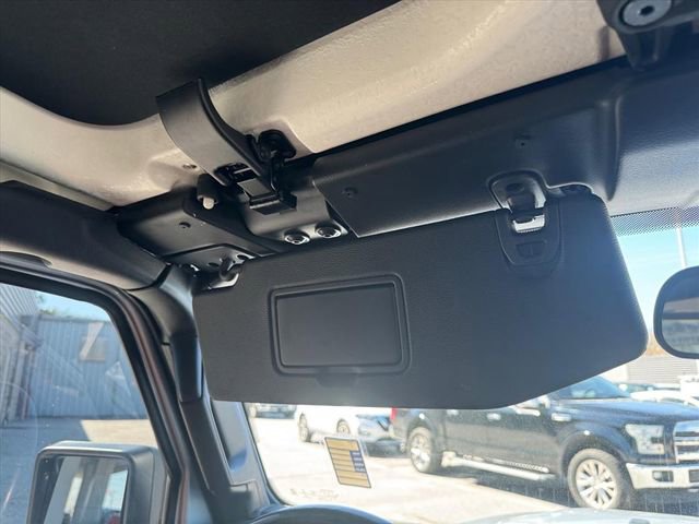 Used 2022 Jeep Wrangler Unlimited Sport image 25