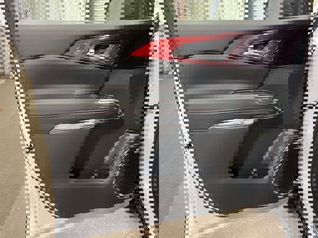 New 2026 Chevrolet Traverse RS w/ LPO, Floor Liner Package image 25