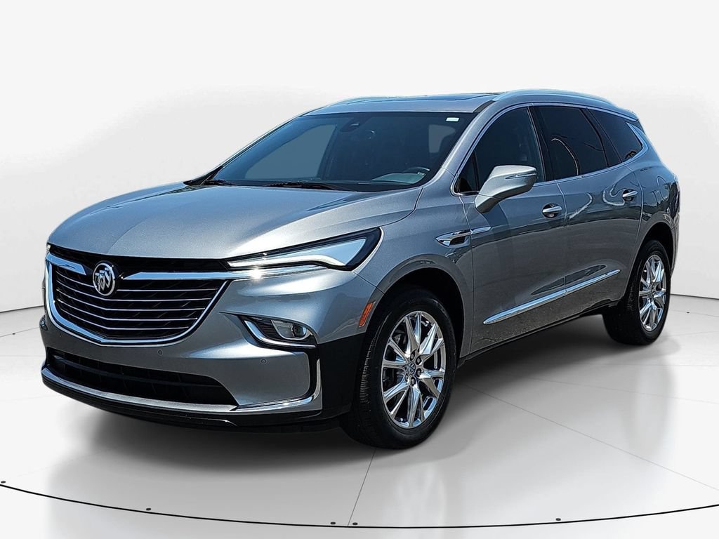 Used 2023 Buick Enclave Essence w/ Experience Buick Package FWD image 11