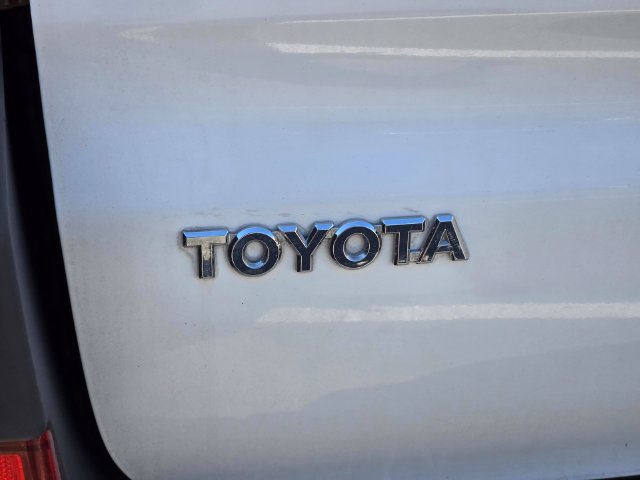 Used 2003 Toyota 4Runner SR5 RWD image 11