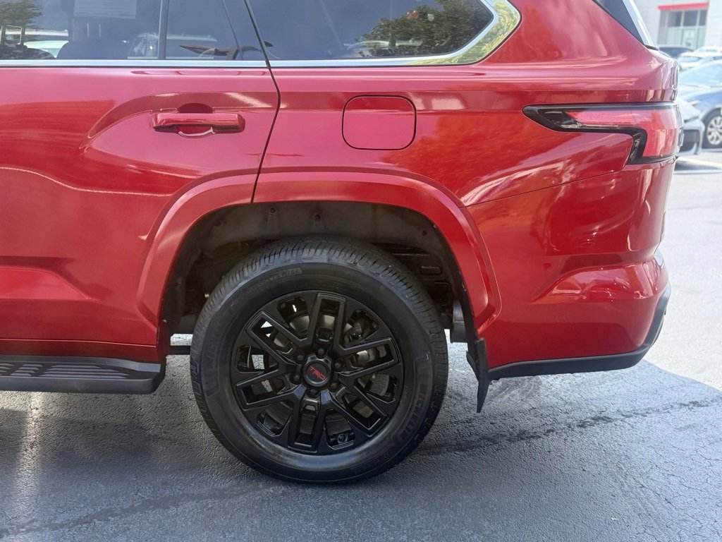 Certified 2023 Toyota Sequoia SR5 image 6