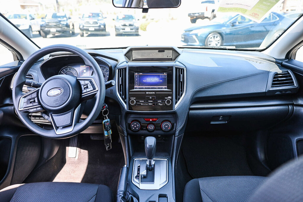 Used 2023 Subaru Impreza 2.0i AWD/4WD image 2