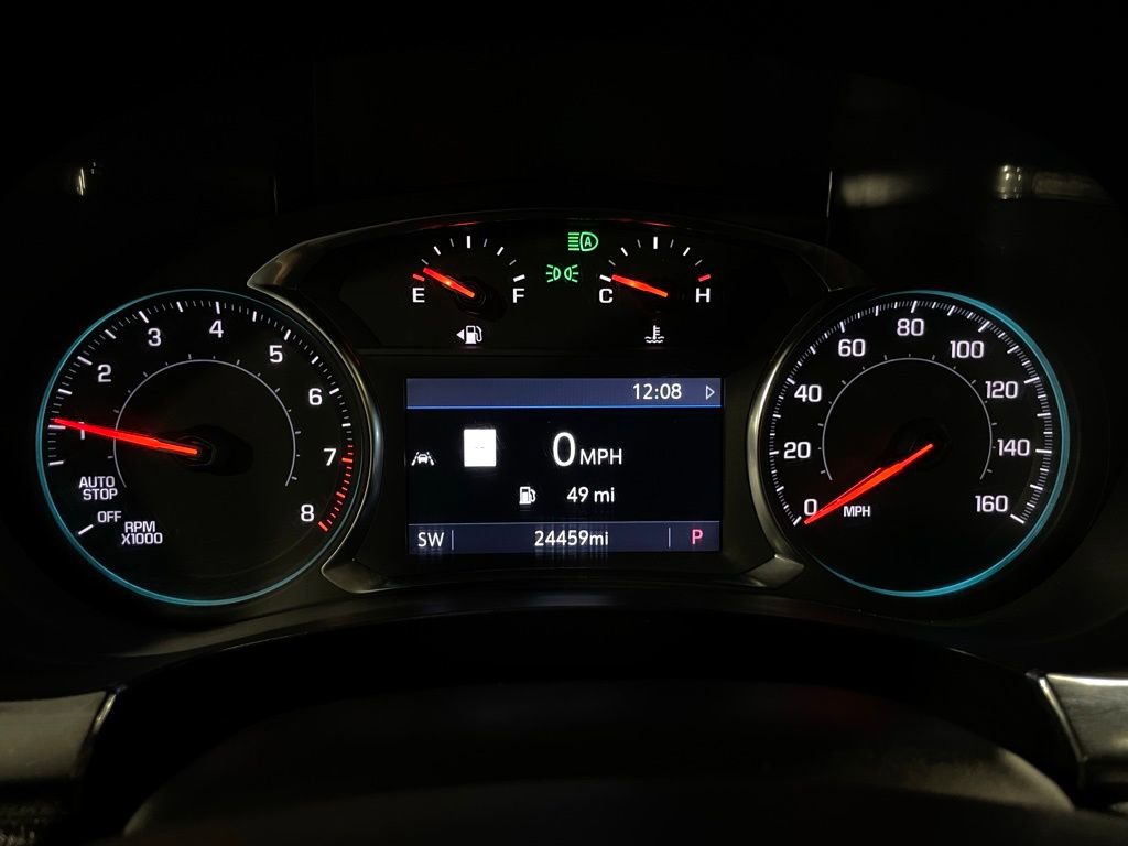 Used 2023 Chevrolet Traverse RS image 31