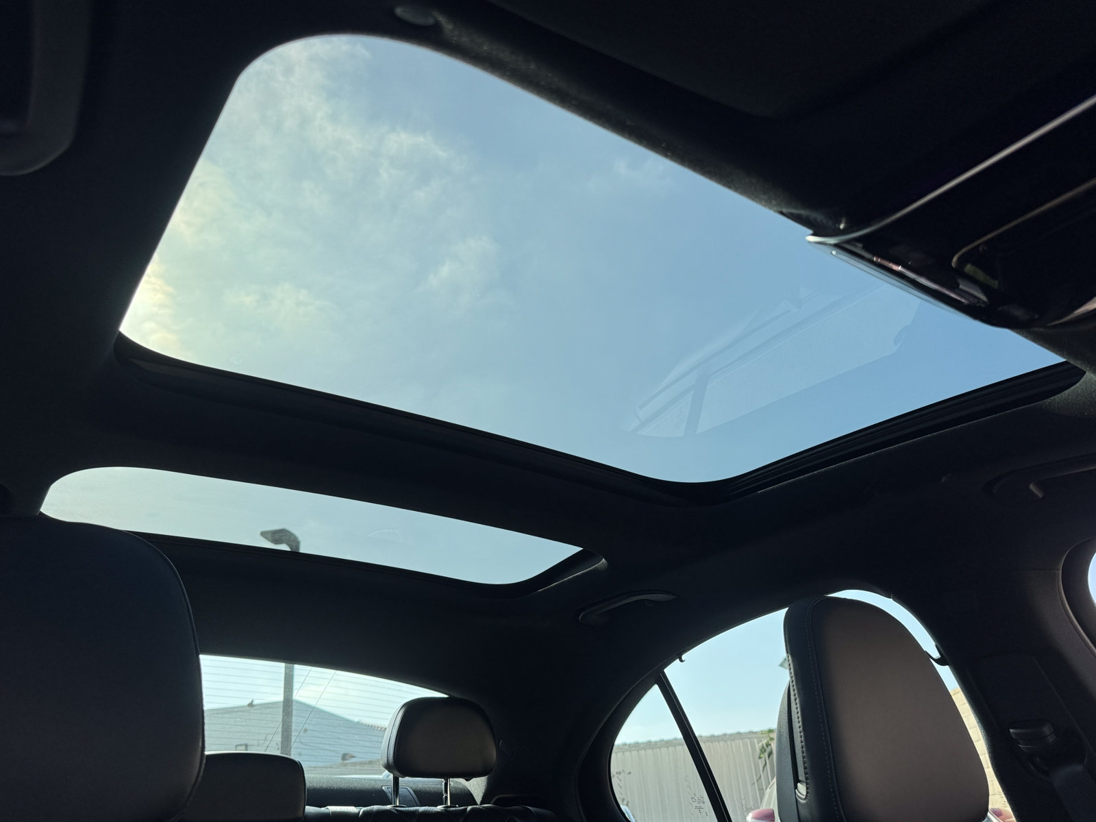 New 2027 Mercedes-Benz E 450 4MATIC Sedan image 3