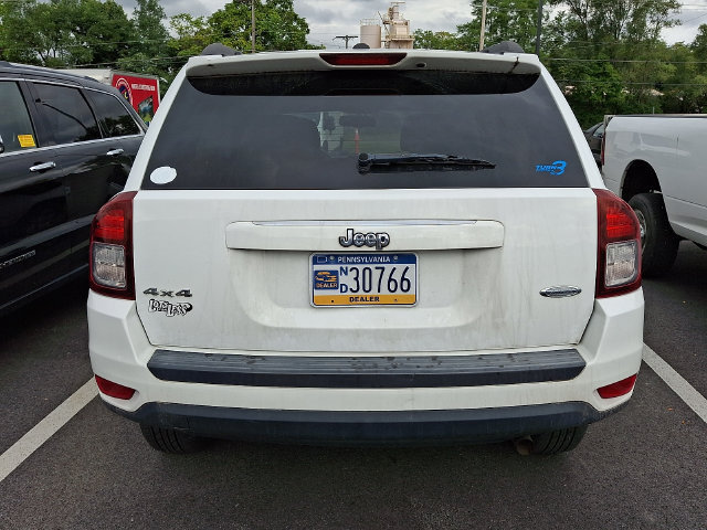 Used 2016 Jeep Compass Latitude AWD/4WD image 5