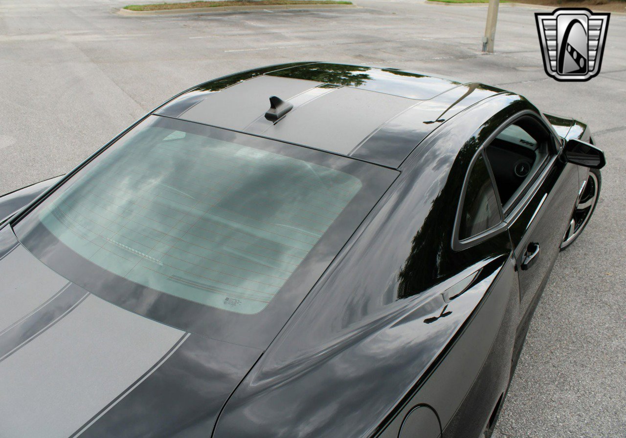Used 2011 Chevrolet Camaro SS w/ RS Package image 11