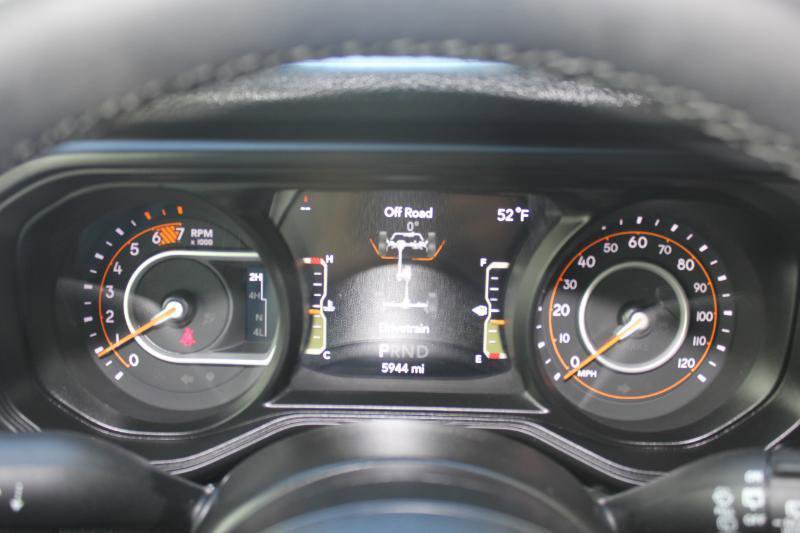 Used 2025 Jeep Wrangler Unlimited Sport image 24