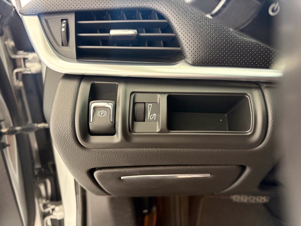 Used 2019 Cadillac XTS Luxury FWD image 6