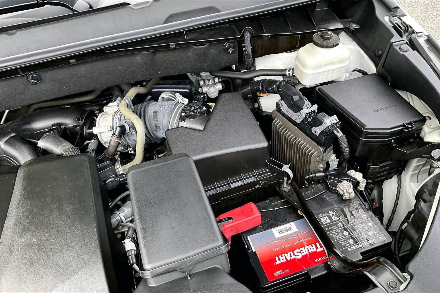Used 2019 Toyota Highlander XLE AWD/4WD image 33