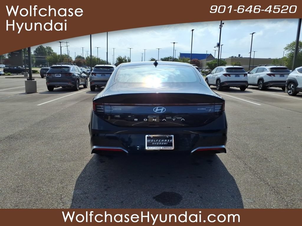 New 2026 Hyundai Sonata SEL FWD image 4
