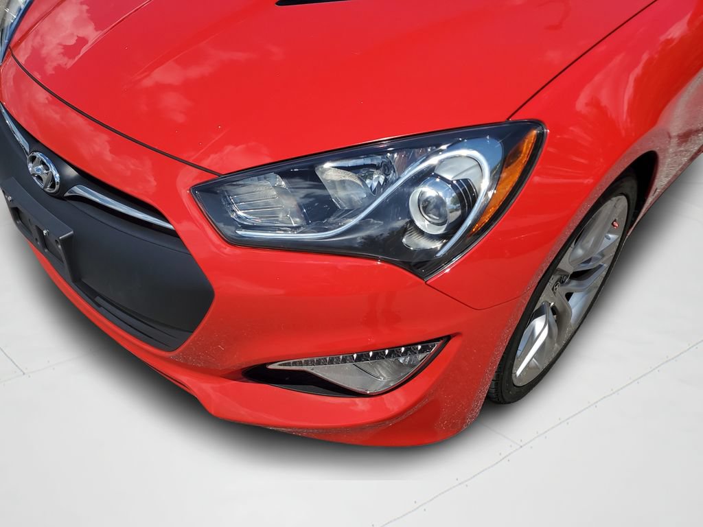 Used 2016 Hyundai Genesis Coupe 3.8 RWD image 25
