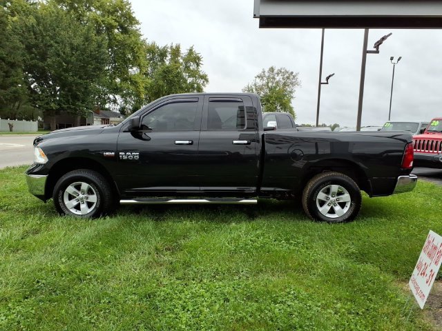 Used 2017 RAM 1500 Classic SLT AWD/4WD image 4