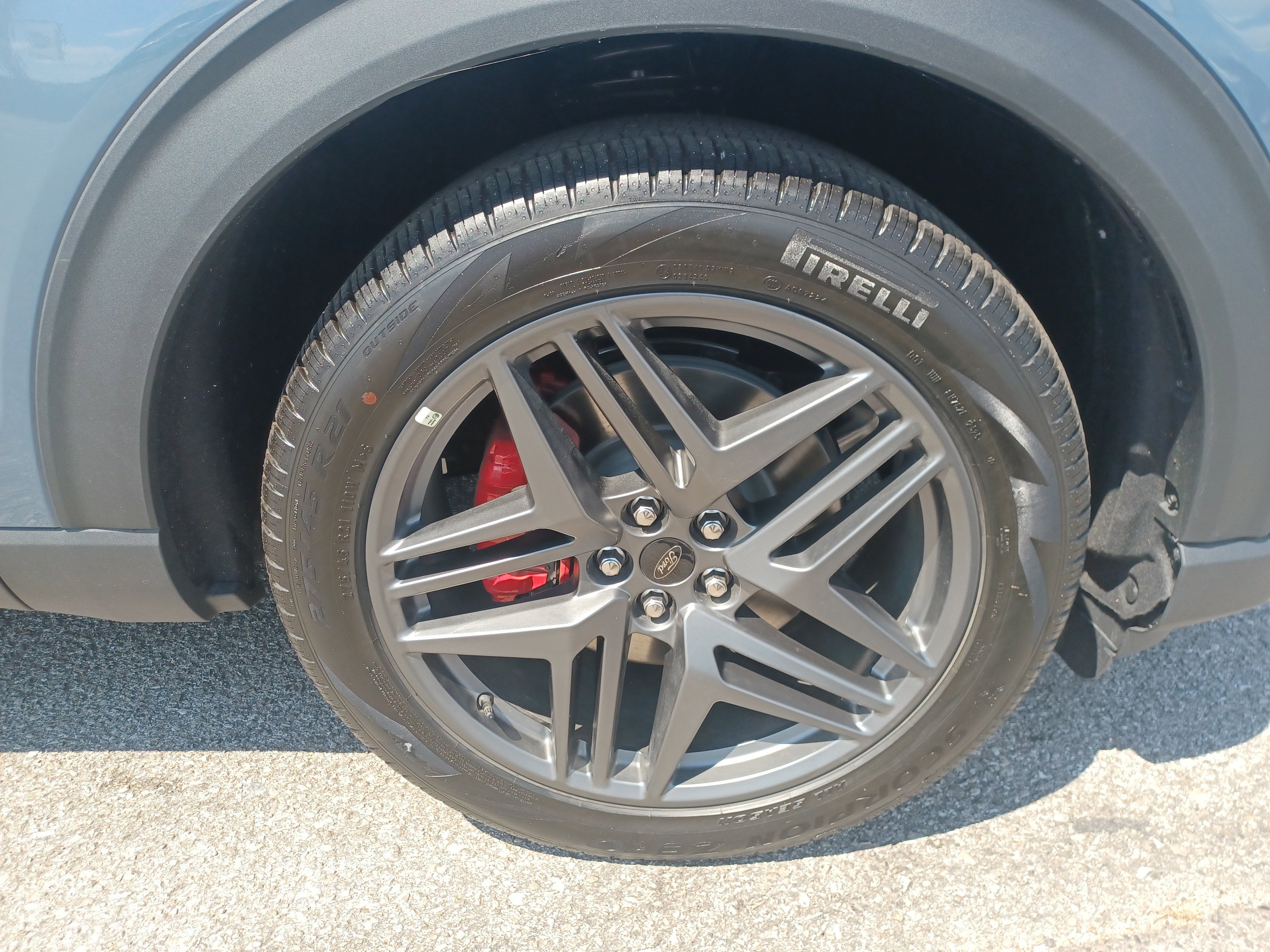 New 2025 Ford Explorer ST w/ Sun And Sound Package image 8