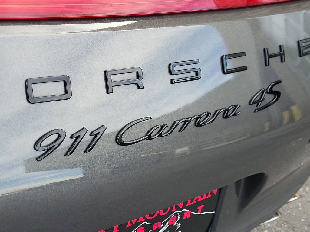 Used 2014 Porsche 911 Carrera 4S image 15