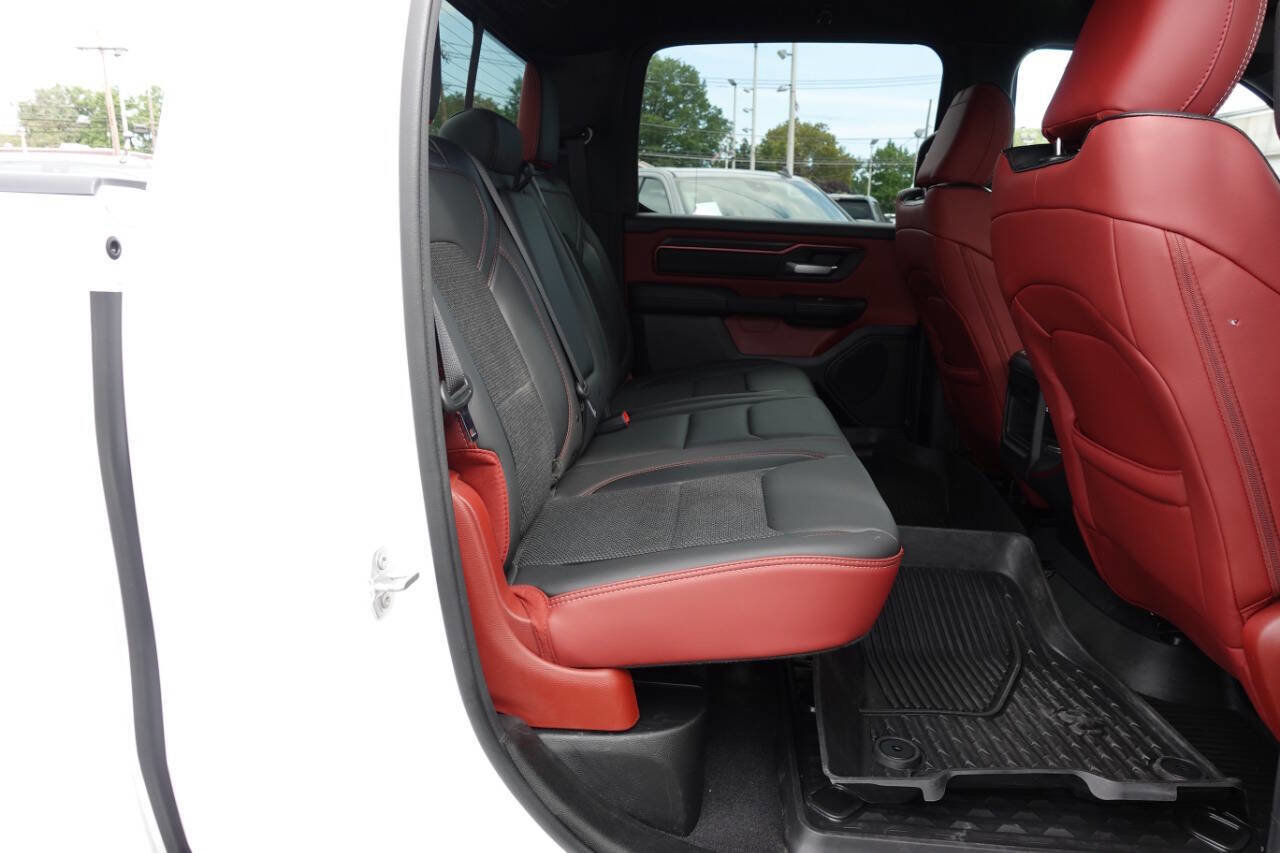Used 2025 RAM 1500 Rebel image 29