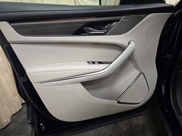 Used 2023 Jaguar F-PACE S image 13