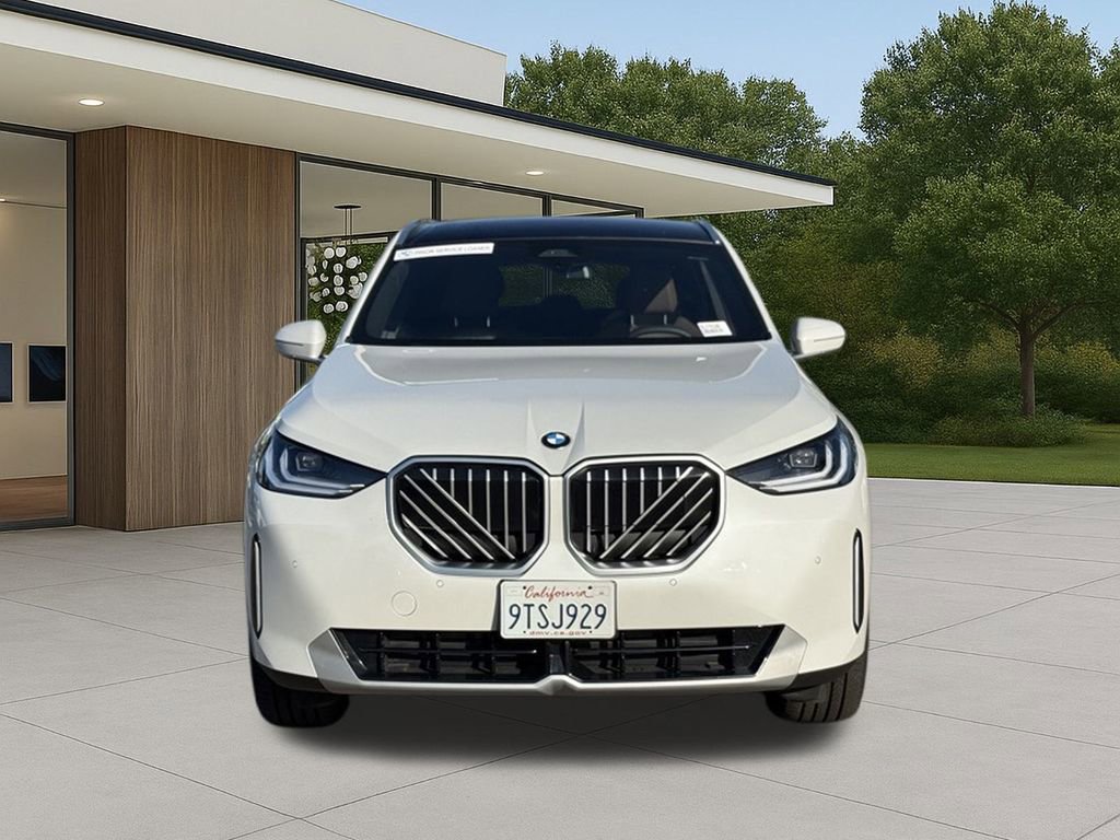 Used 2025 BMW X3 xDrive30i w/ Convenience Package AWD/4WD image 4
