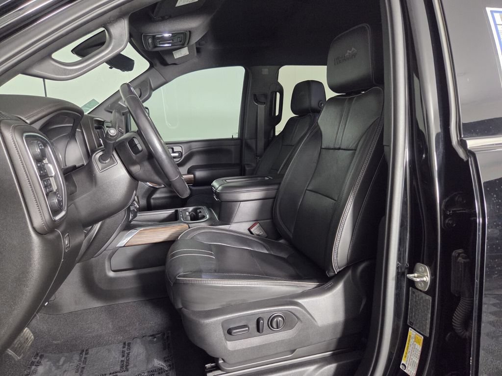 Used 2020 Chevrolet Silverado 2500 High Country w/ Z71 Off-Road Package AWD/4WD image 10