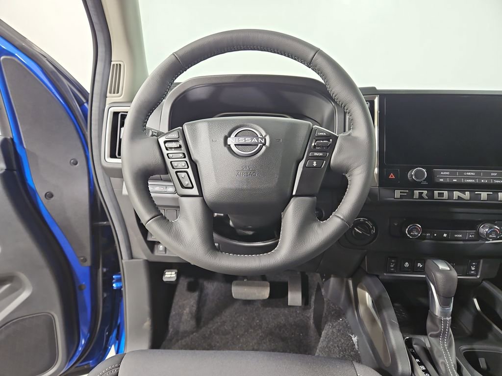 New 2026 Nissan Frontier SV AWD/4WD image 13
