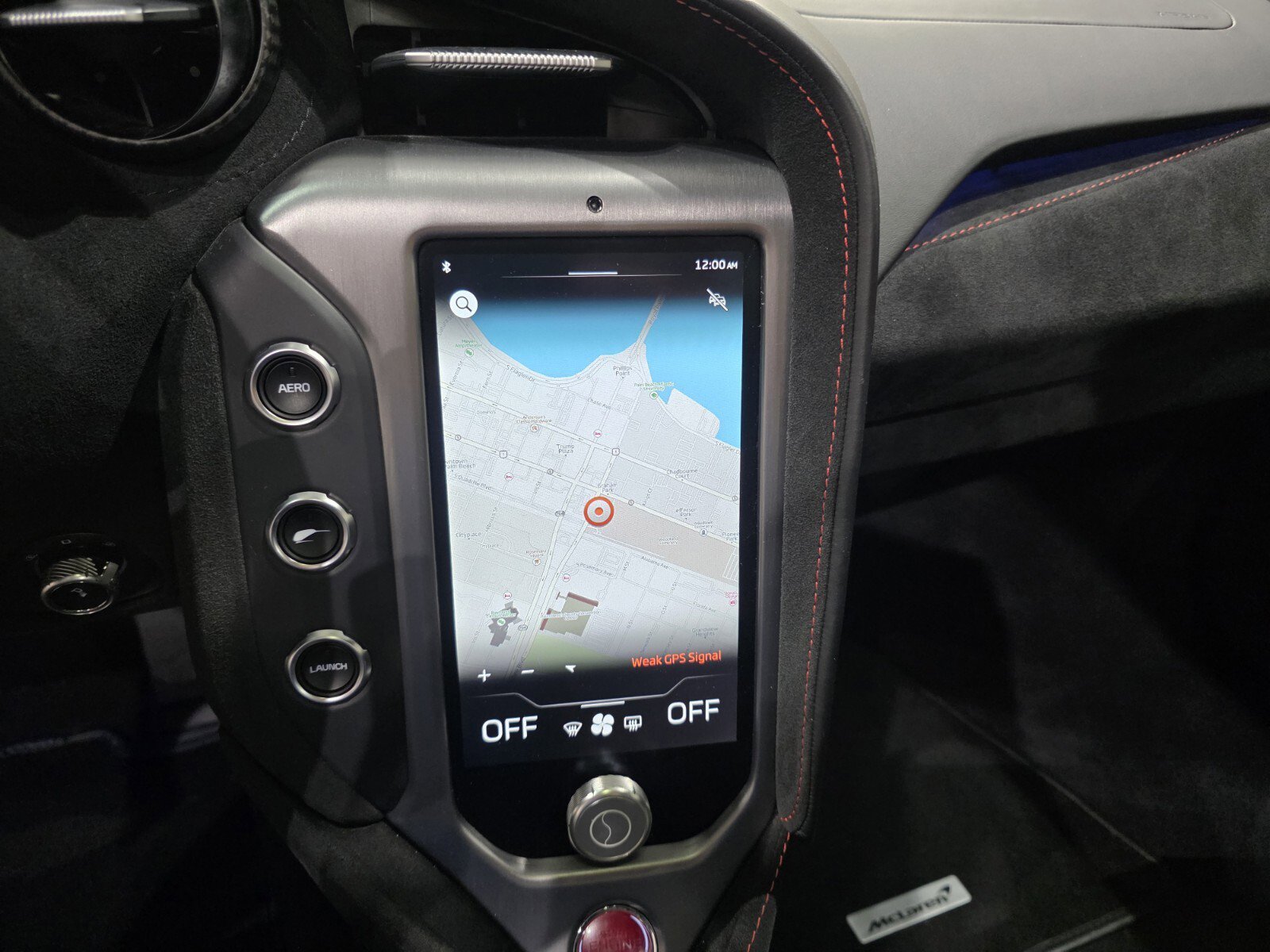 Used 2024 McLaren 750S RWD image 12