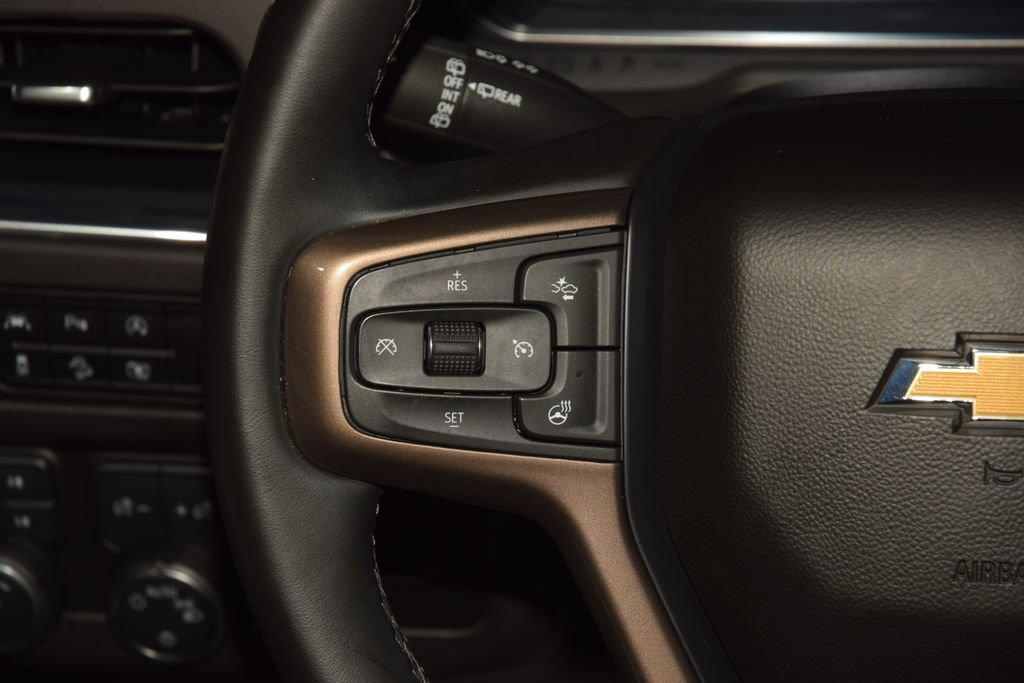 Used 2023 Chevrolet Tahoe High Country AWD/4WD image 36