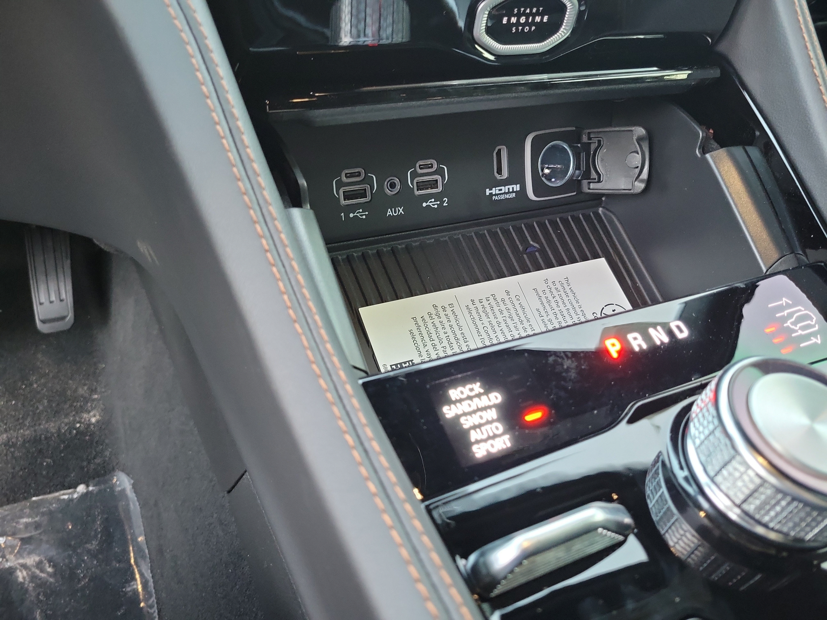 New 2026 Jeep Grand Cherokee Summit w/ Obsidian Package AWD/4WD image 19