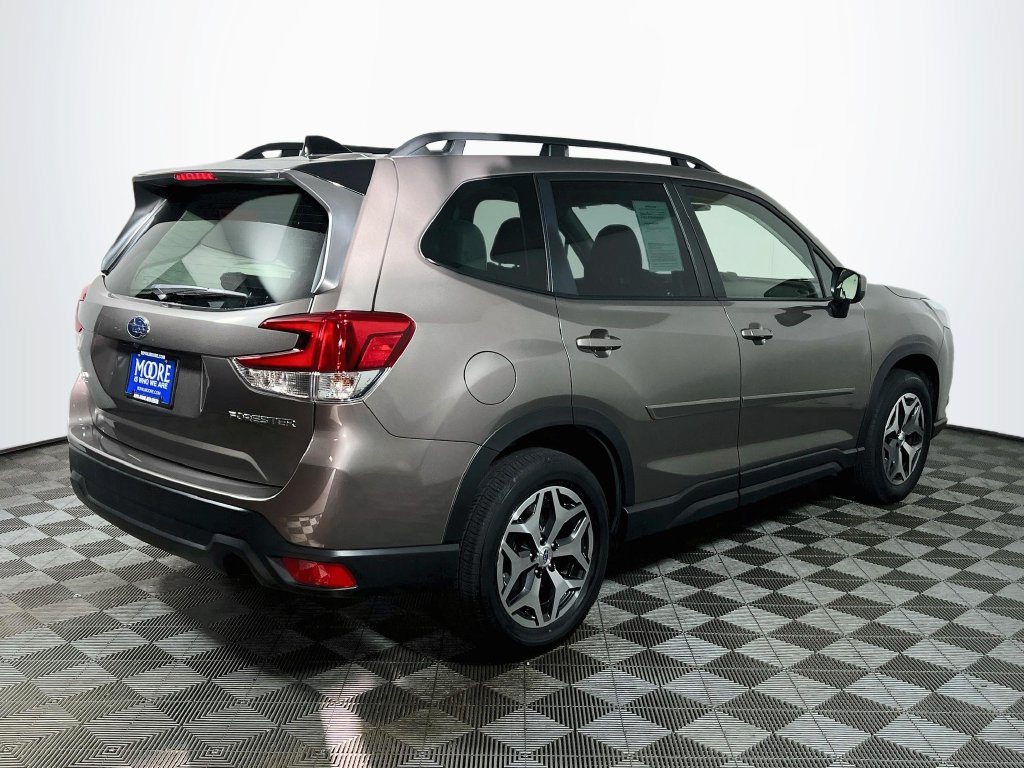 Certified 2024 Subaru Forester Premium AWD/4WD image 7