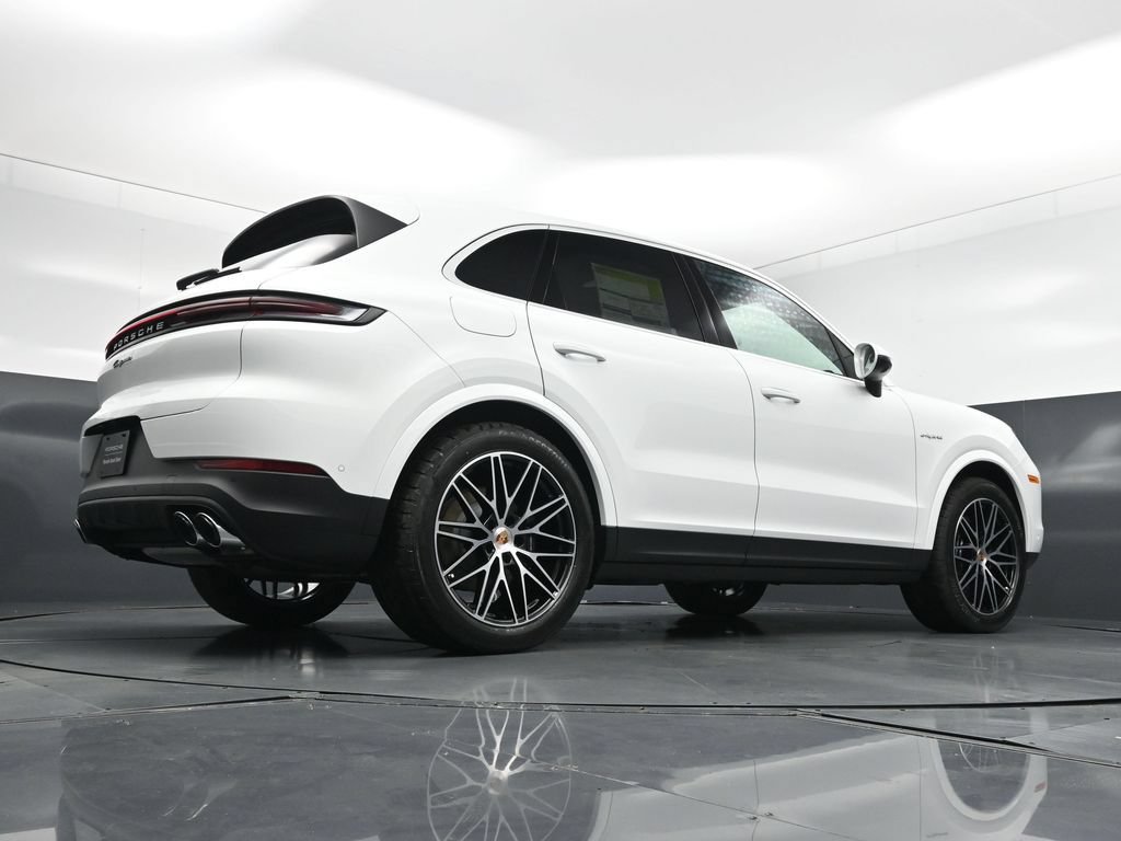 New 2026 Porsche Cayenne E-Hybrid AWD/4WD image 25