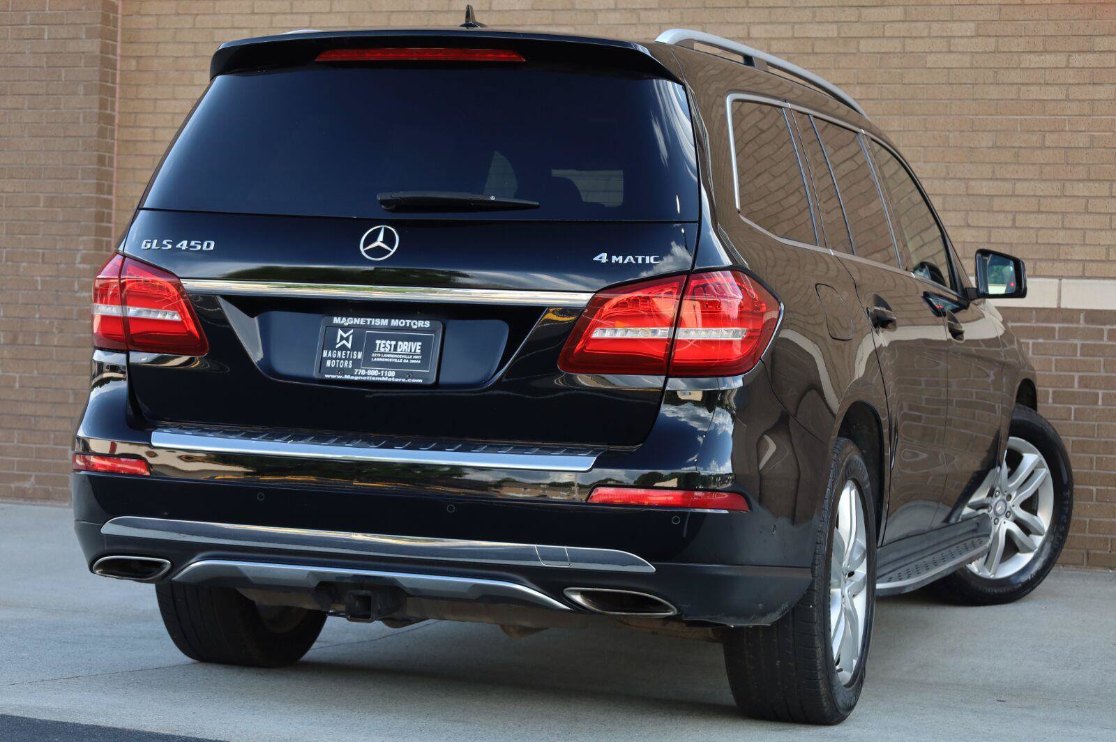 Used 2017 Mercedes-Benz GLS 450 4MATIC image 11