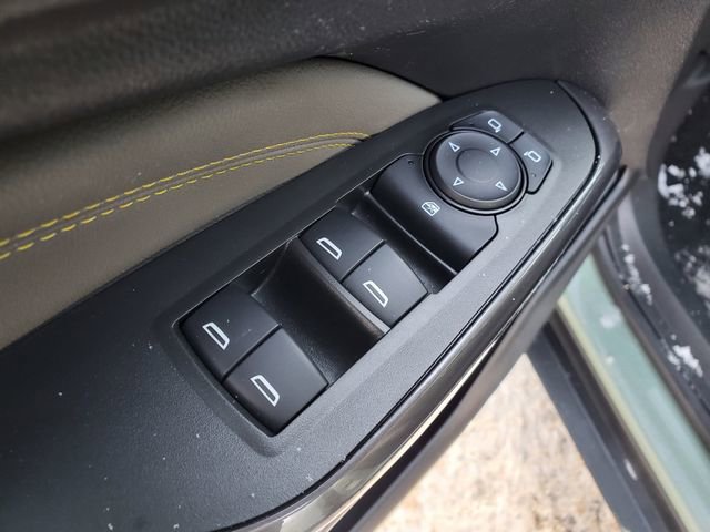 Certified 2024 Chevrolet Trax ACTIV w/ Sunroof Package image 17