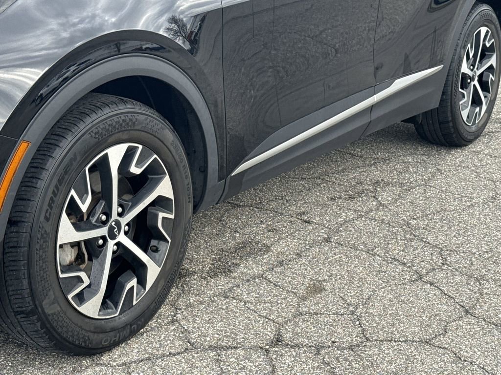 Used 2023 Kia Sportage EX image 18