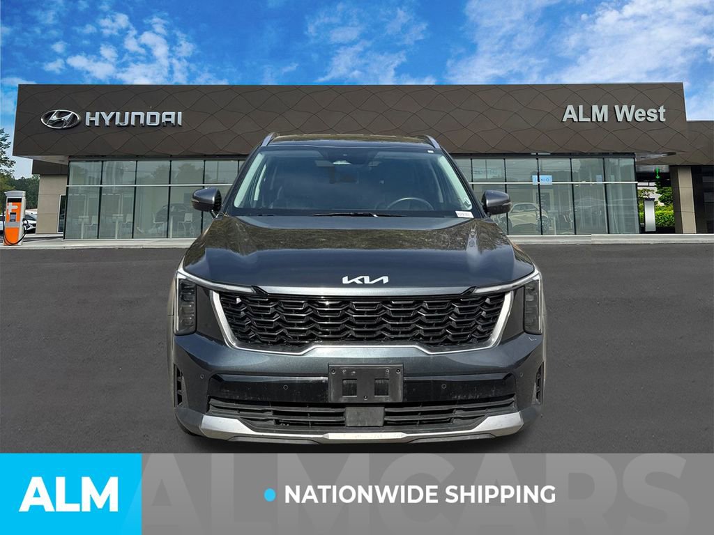 Used 2024 Kia Sorento S FWD image 2