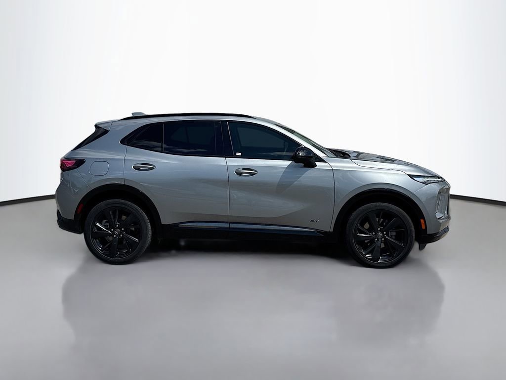 Used 2024 Buick Envision Sport Touring image 8