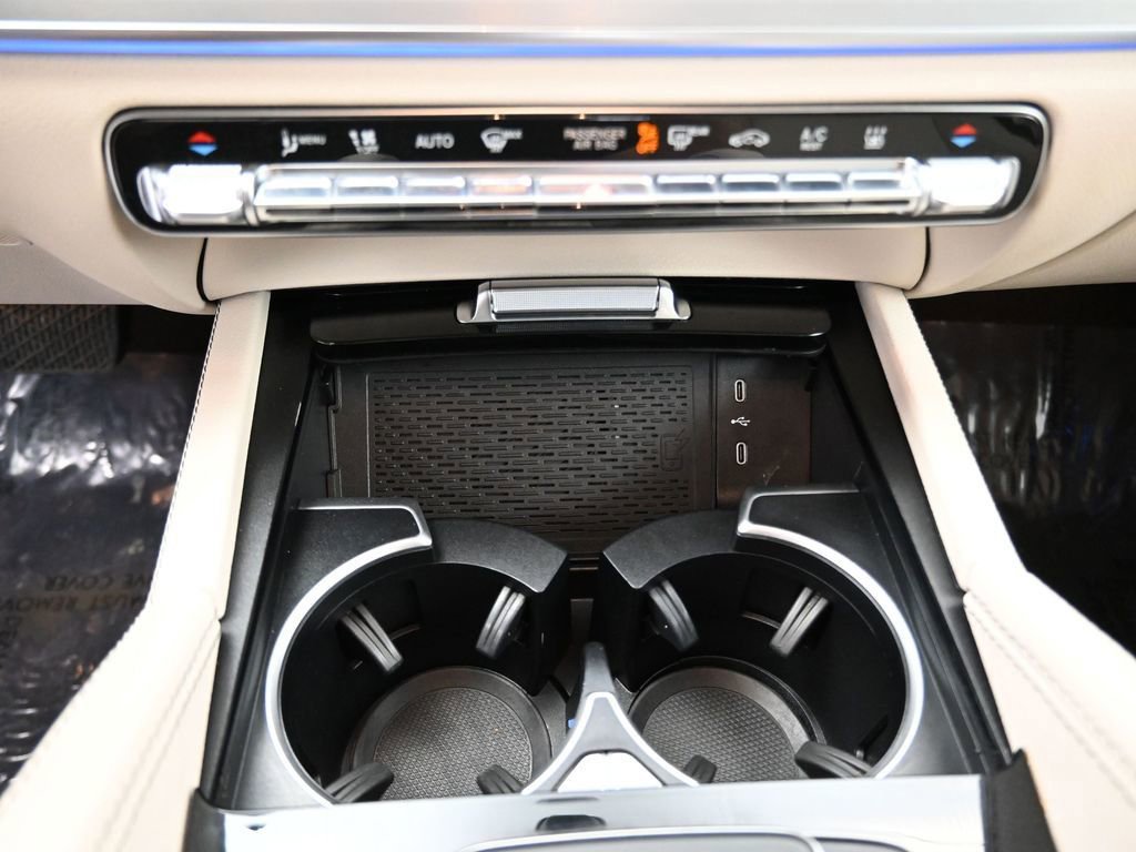 Used 2024 Mercedes-Benz GLE 450e 4MATIC image 10