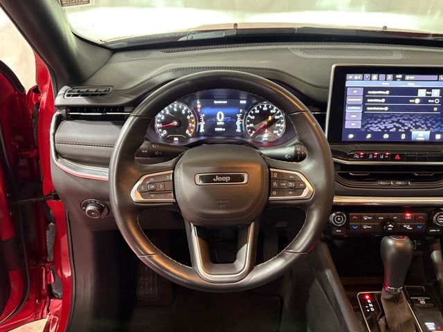 Used 2022 Jeep Compass Limited image 22