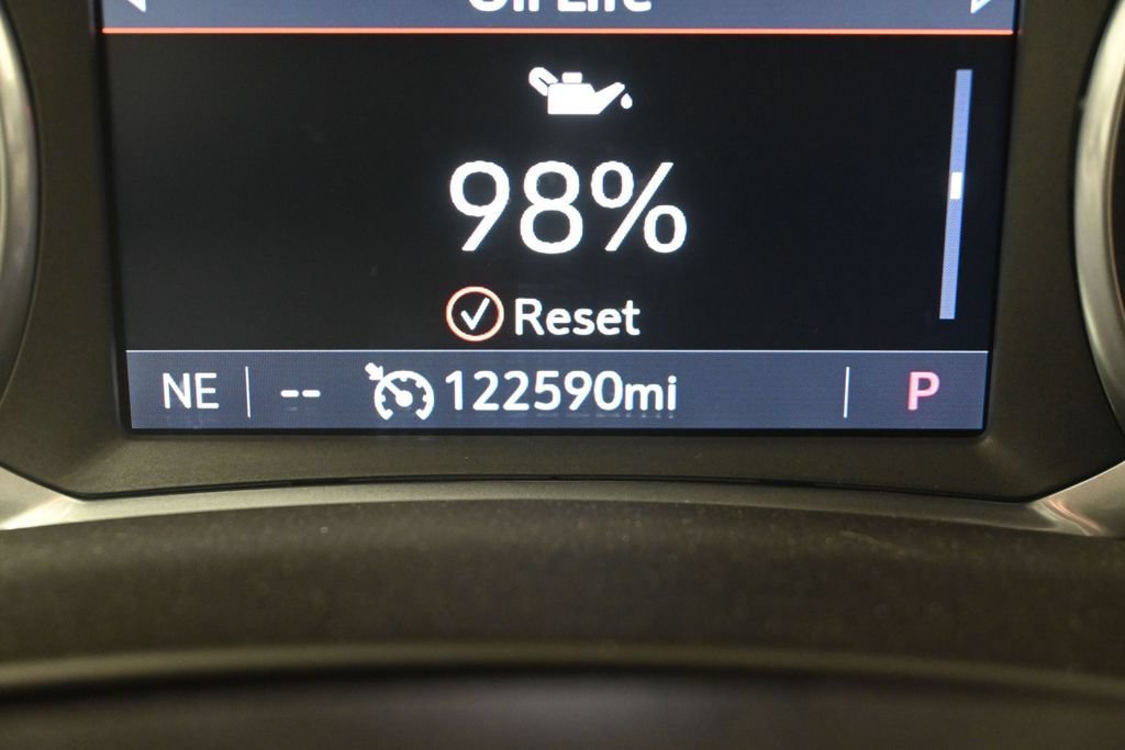 Used 2019 GMC Terrain SLT w/ Preferred Package AWD/4WD image 16