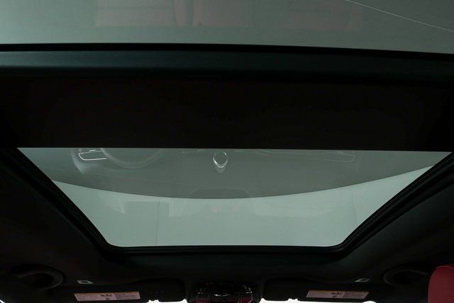New 2026 Maserati Grecale Folgore AWD/4WD image 5