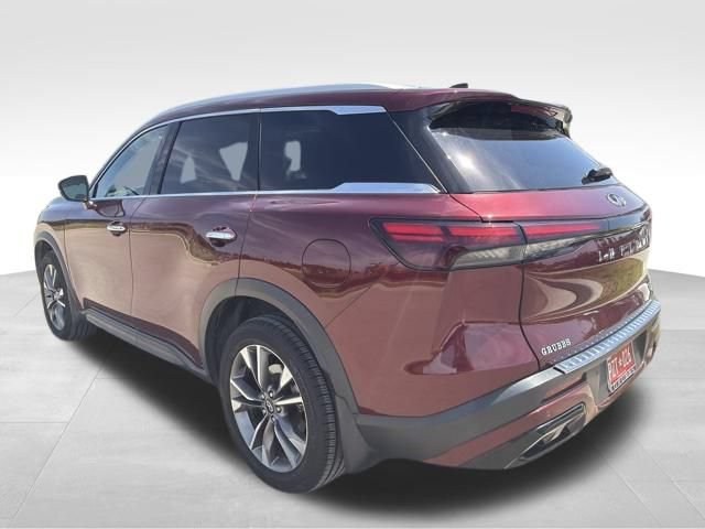 Used 2023 INFINITI QX60 Luxe w/ Cargo Package FWD image 6
