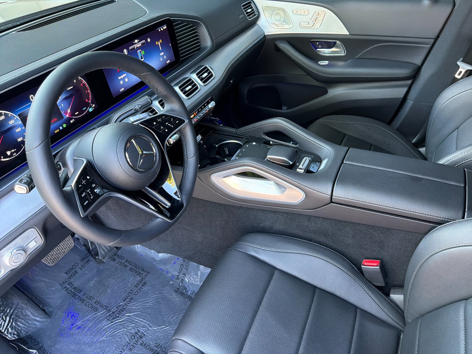 Used 2024 Mercedes-Benz GLS 450 4MATIC image 9