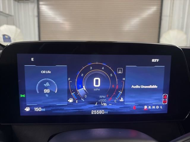 Used 2025 Chevrolet Traverse LT w/ Driver Confidence Package image 28