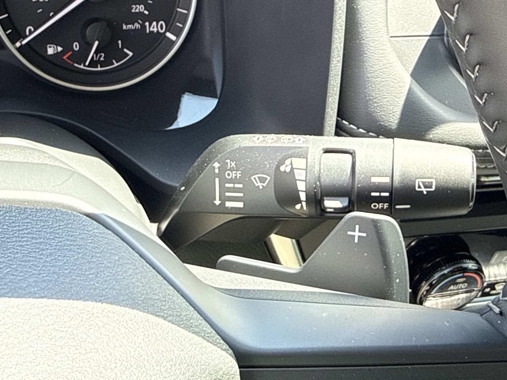 Used 2026 Nissan Rogue SV FWD image 35