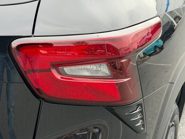 Certified 2025 Chevrolet Trax ACTIV w/ Sunroof Package image 22