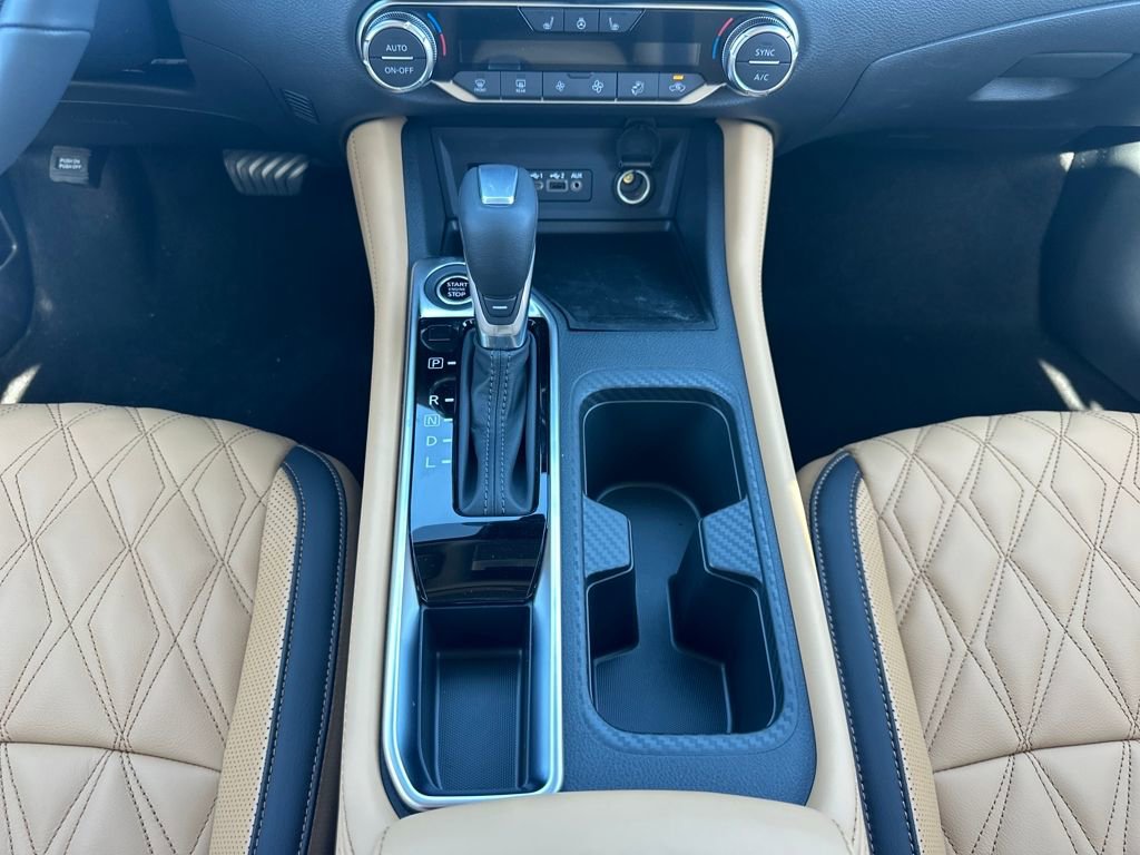 New 2025 Nissan Sentra SV w/ SV Premium Package image 25