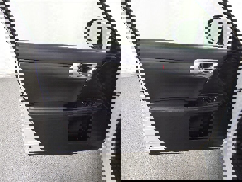 Used 2012 Lexus CT 200h Premium image 19