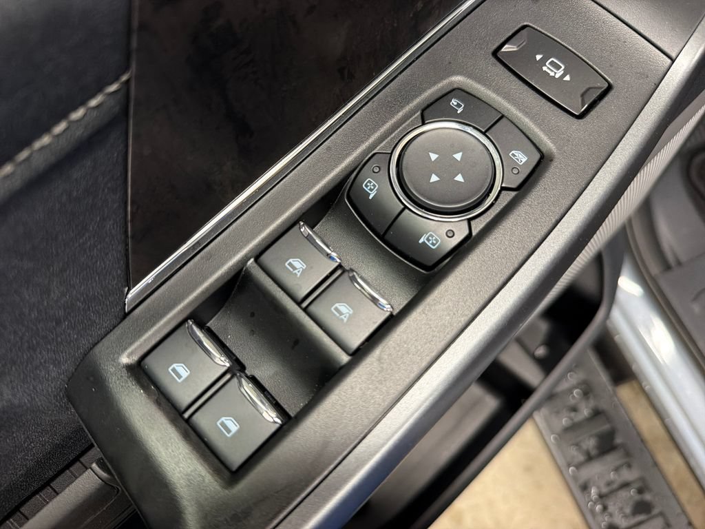 New 2026 Ford F250 Lariat w/ Black Appearance Package AWD/4WD image 16