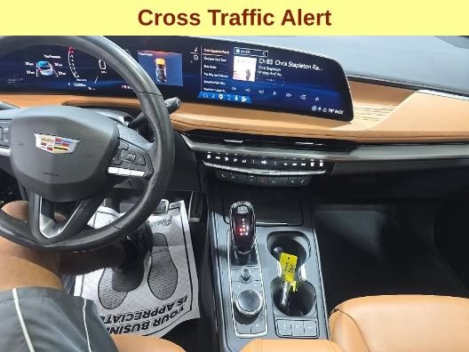 Used 2024 Cadillac XT4 Sport AWD/4WD image 11