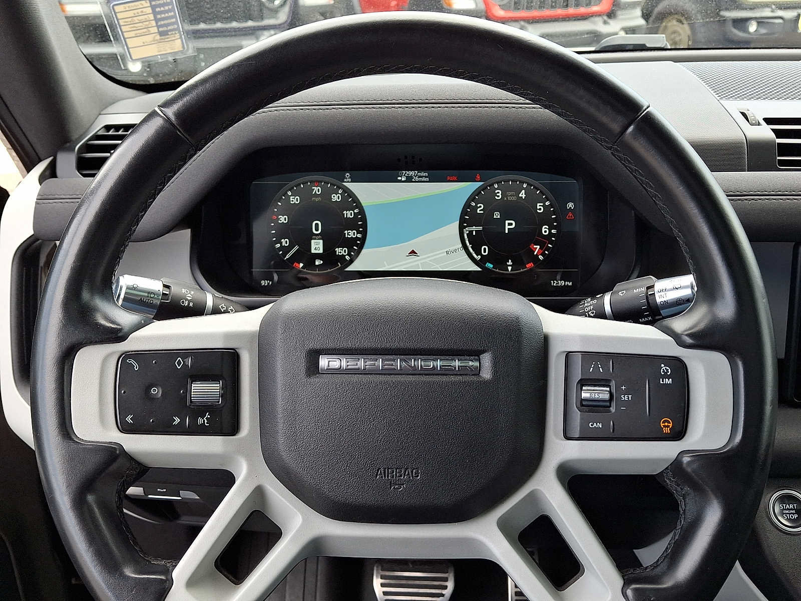 Used 2022 Land Rover Defender 110 X-Dynamic SE AWD/4WD image 24