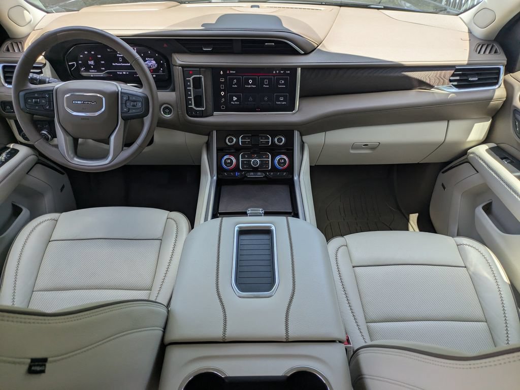 Used 2023 GMC Yukon Denali RWD image 15