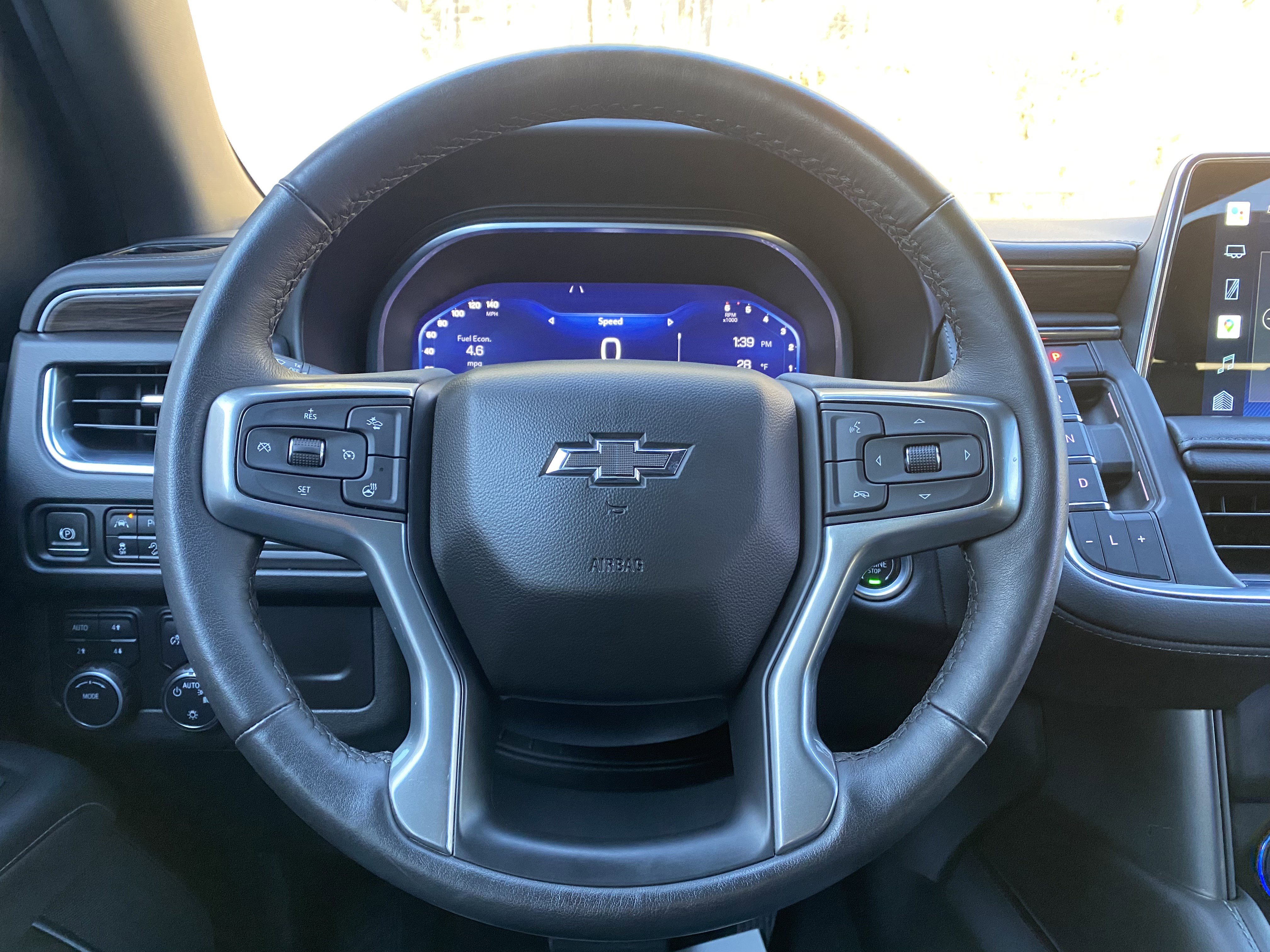 Used 2022 Chevrolet Tahoe Z71 w/ Luxury Package image 19