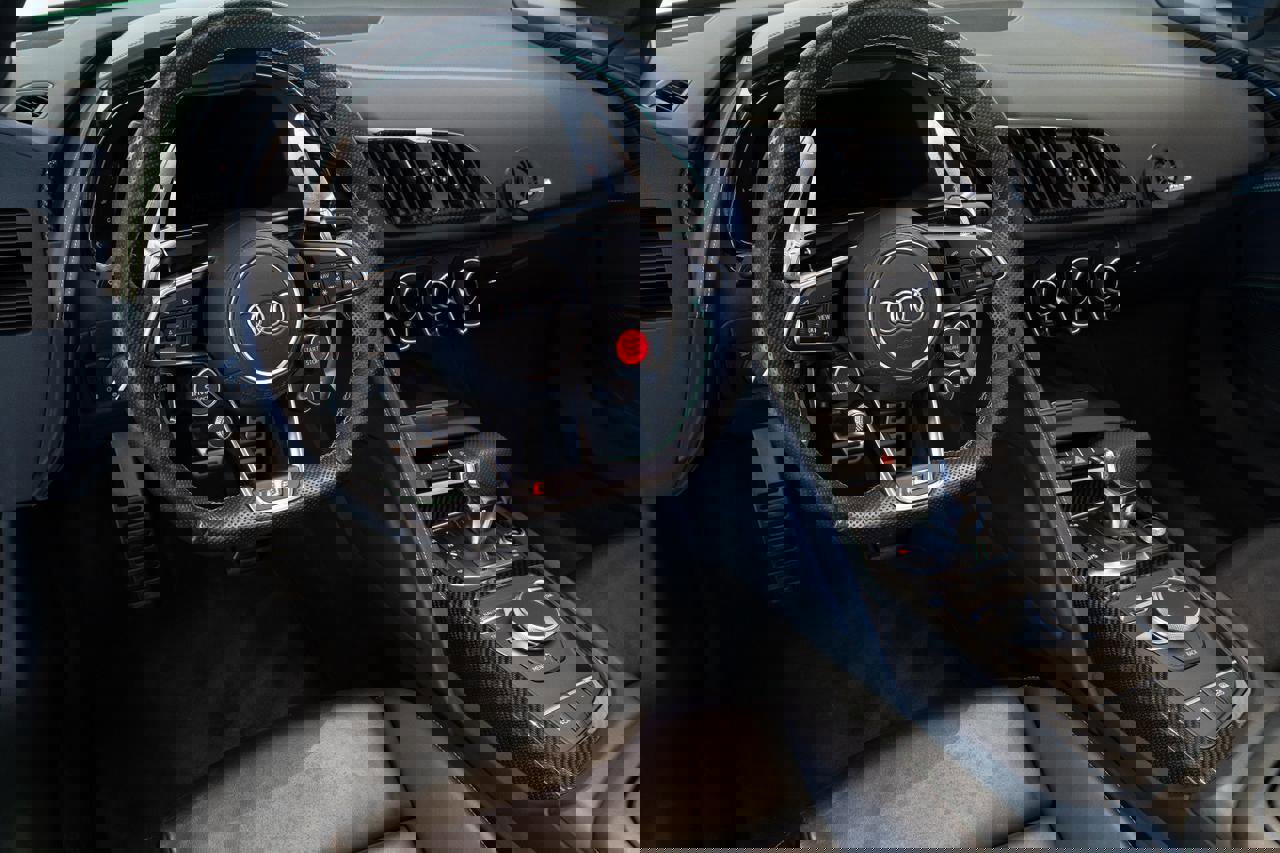 Used 2018 Audi R8 V10 plus image 3